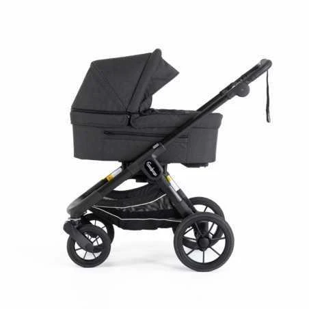 Paketti - Emmaljunga NXT90 Black 3.0 MY23 Yhdistelmävaunut, Lounge Black, Ergo Istuimella 5 Paketti - Emmaljunga NXT90 Black 3.0 MY23 Yhdistelmävaunut, Lounge Black, Ergo Istuimella - Image 5